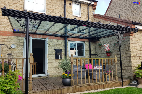 123v Black Traditional Gothic Glass Canopies