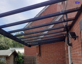 Black-Glass-Veranda-Wiblinston-UK