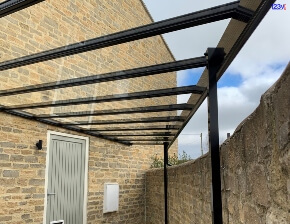 Tapered black Patio Veranda installed in Oxford