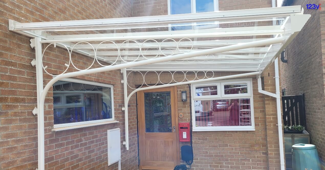 123v White Glass Veranda Circle Beams Witney