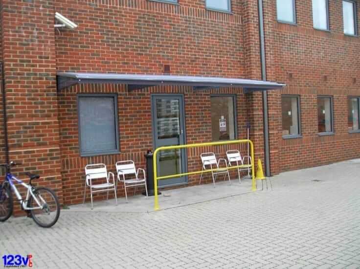 Smoking Shelter for Factory