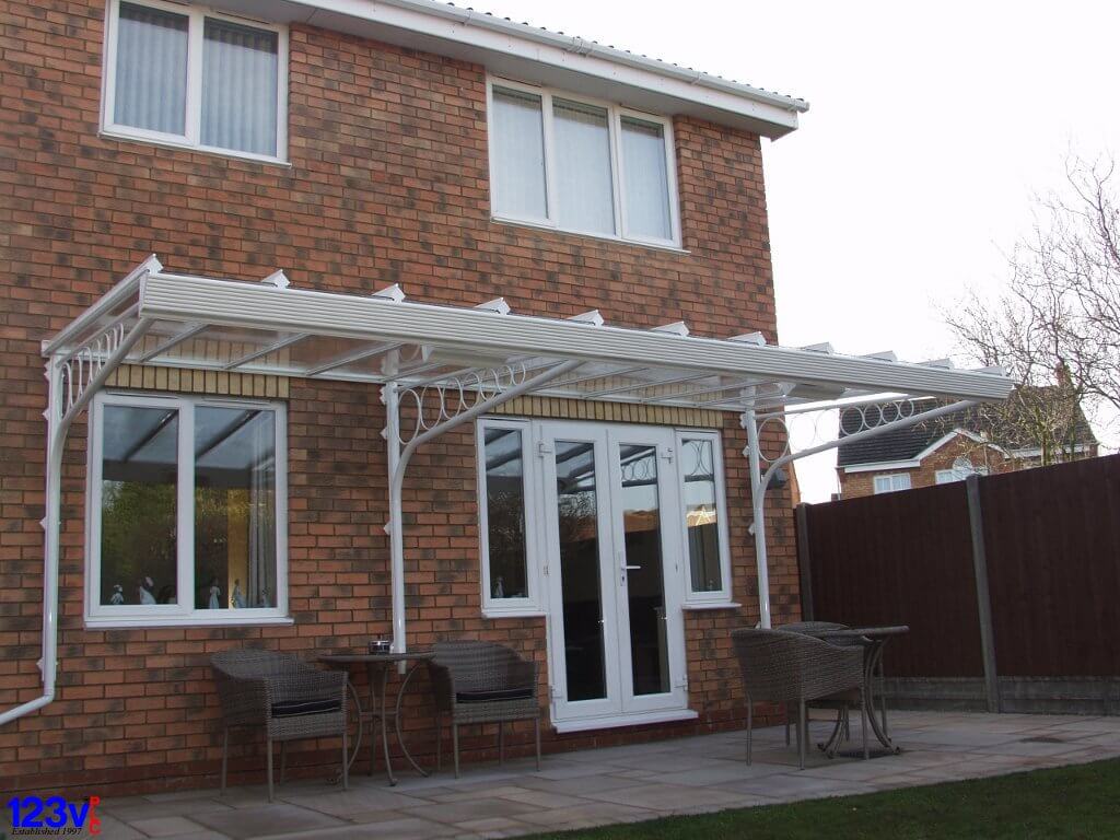White Glass Veranda in Dunfermline