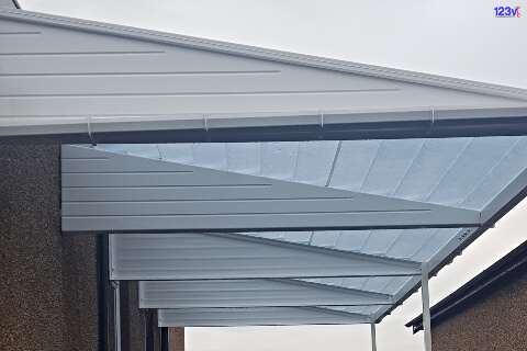 Cantilever Grp Carport in white