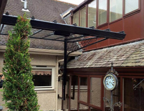 Black Ornate Veranda in Stirling, UK