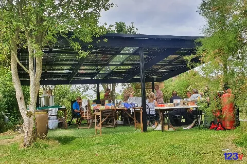 123v Glass Solar Powered Veranda Party, Canopies