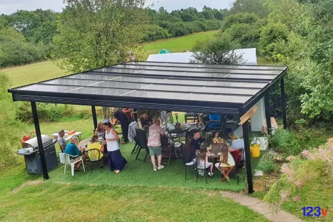 123v Solar PV Panels Canopies